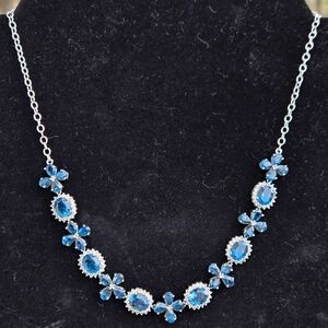 London blue and white topaz sterling silver necklace. RSI 925 Thailand